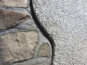 Diathonite Thermactive applied over stone. Diathonite Thermactive applied over stone.