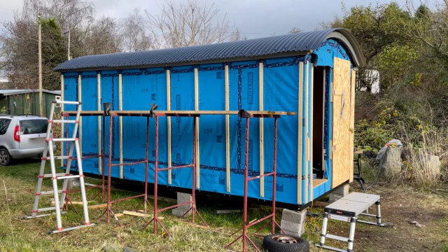 How to build a Low Energy Shepherd’s Hut