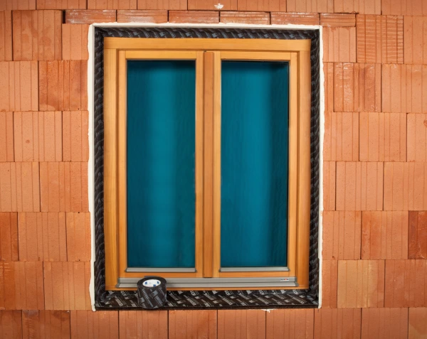 Contega Solido Exo is fitted on to windows externally Contega Solido Exo is fitted on to windows externally